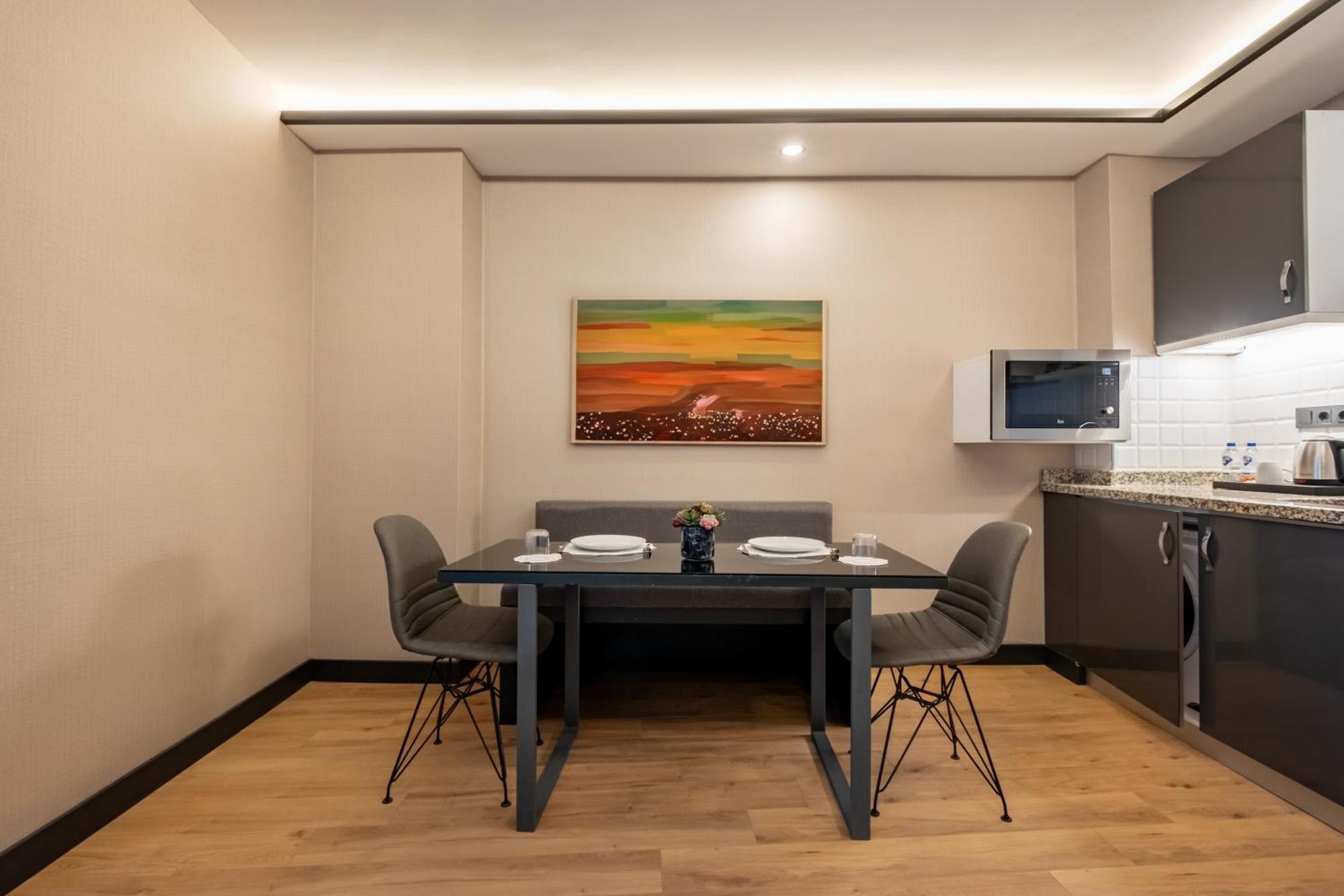 The Row Suites Taksim Истанбул Екстериор снимка